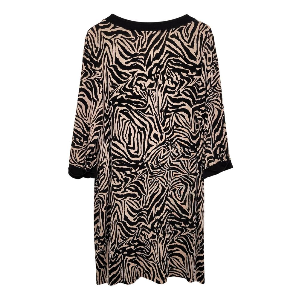Chico's Travelers Shift Dress 3, XL V-Neck - Picture 2 of 7
